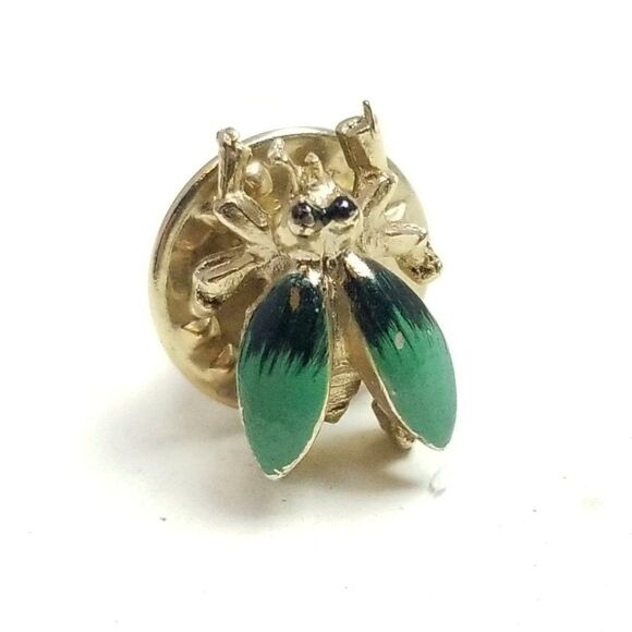 Vintage Tiny Insect Pin, Green wings Gold Tone Body Bug Fly Brooch Retro Estate - Picture 1 of 6